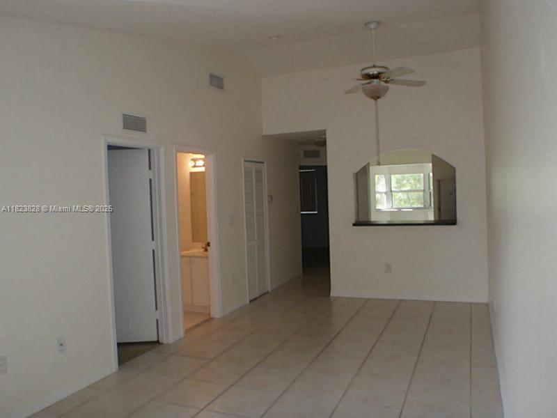 1250 Se 26th St 205 Property Photo 8