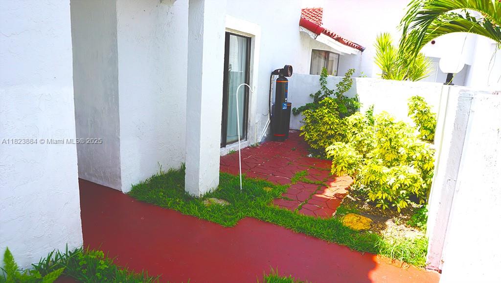 1705 San Remo Cir None Property Photo 2