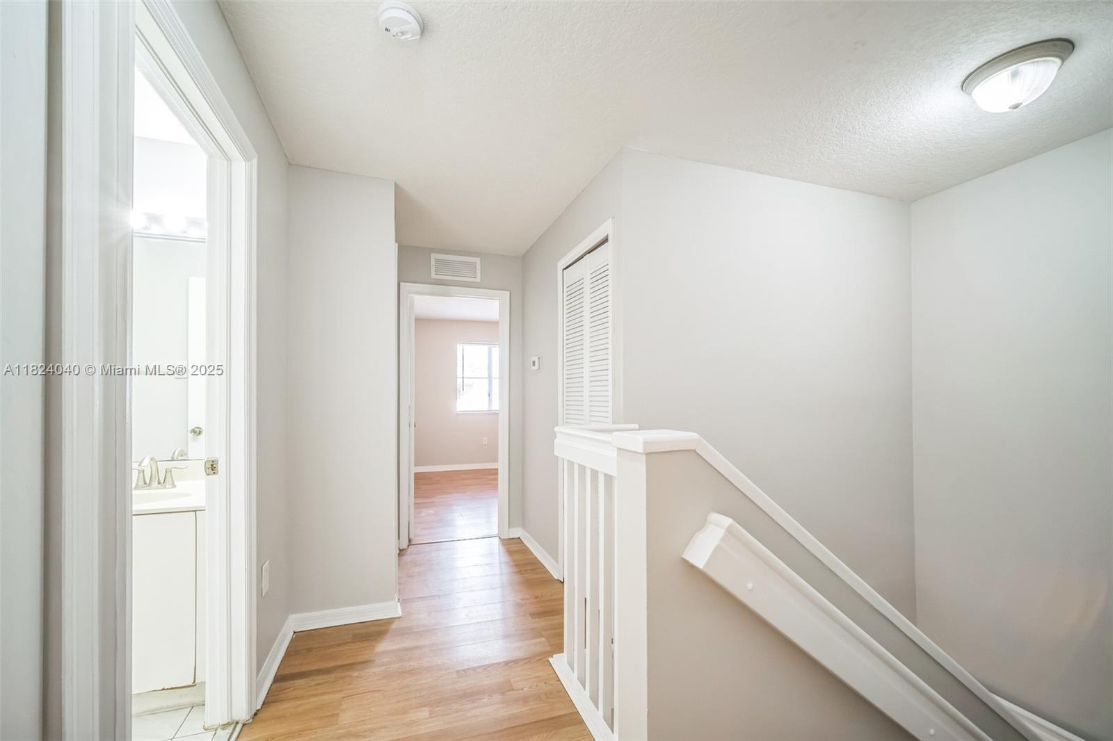 2903 Se 15th Ter Property Photo 10