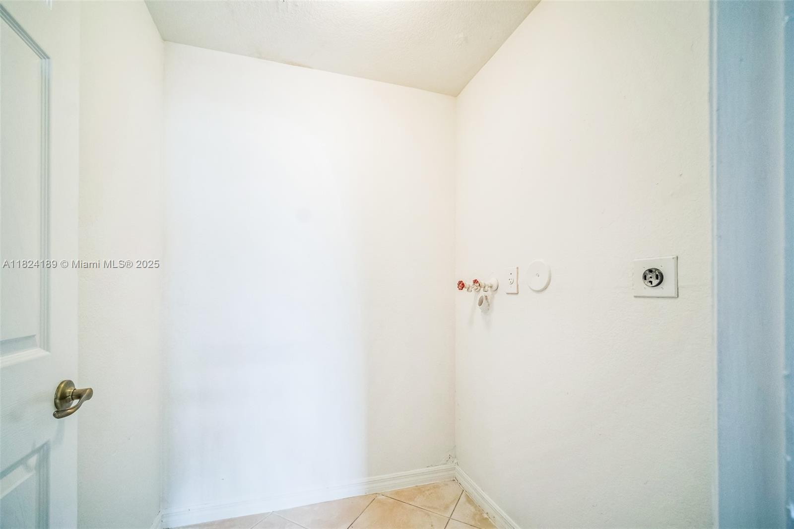 10846 Sw 242nd St Property Photo 16