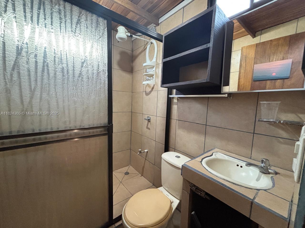 27 De Abril Playa Junquillal Property Photo 15