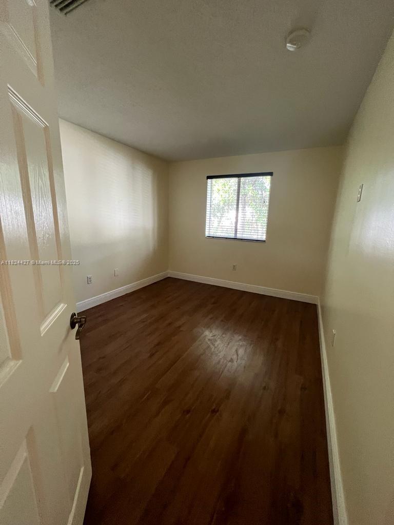 2227 Se 23rd Ter 2227 Property Photo 27