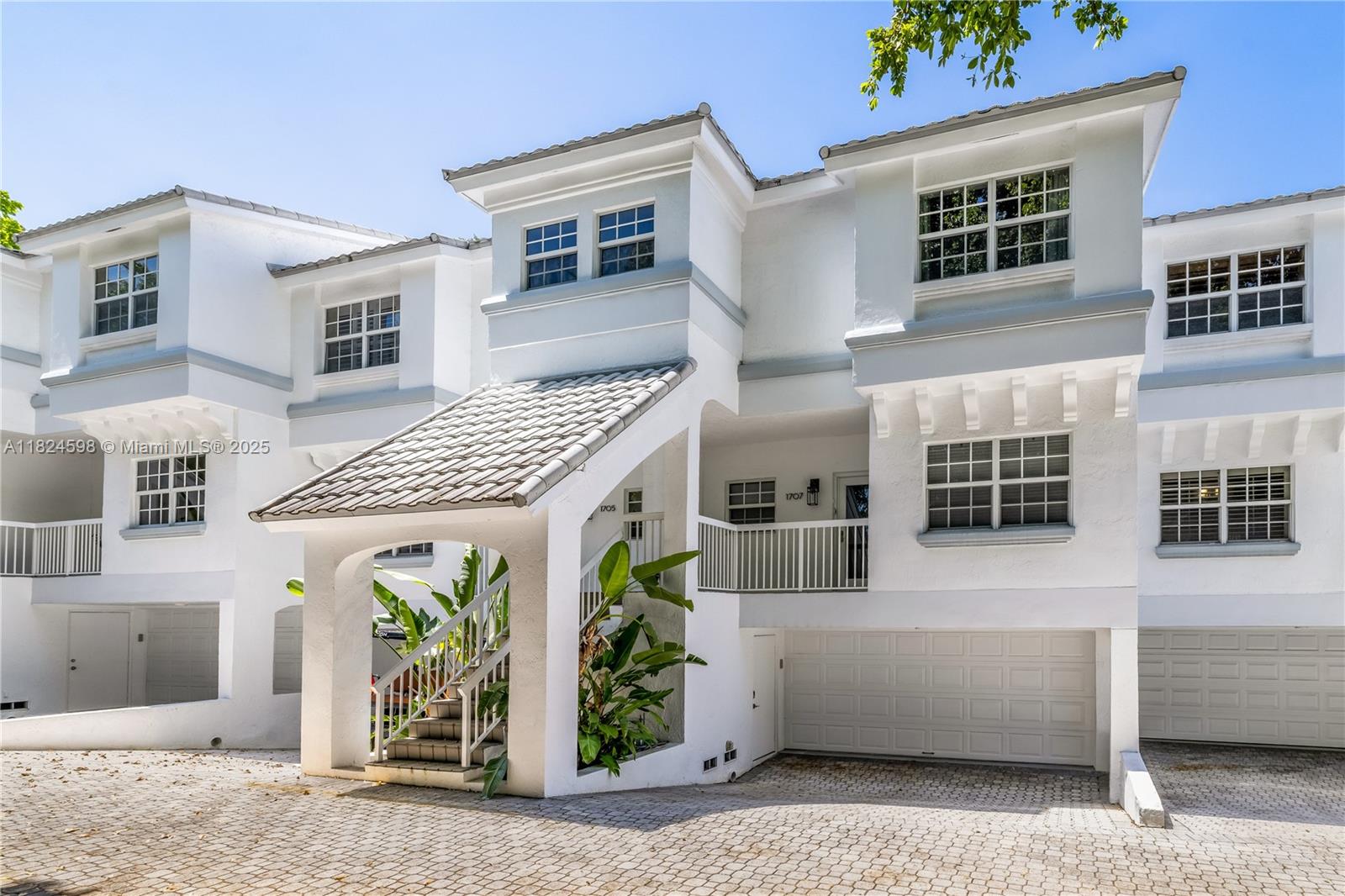 1707 E Las Olas Blvd 4 Property Photo 1