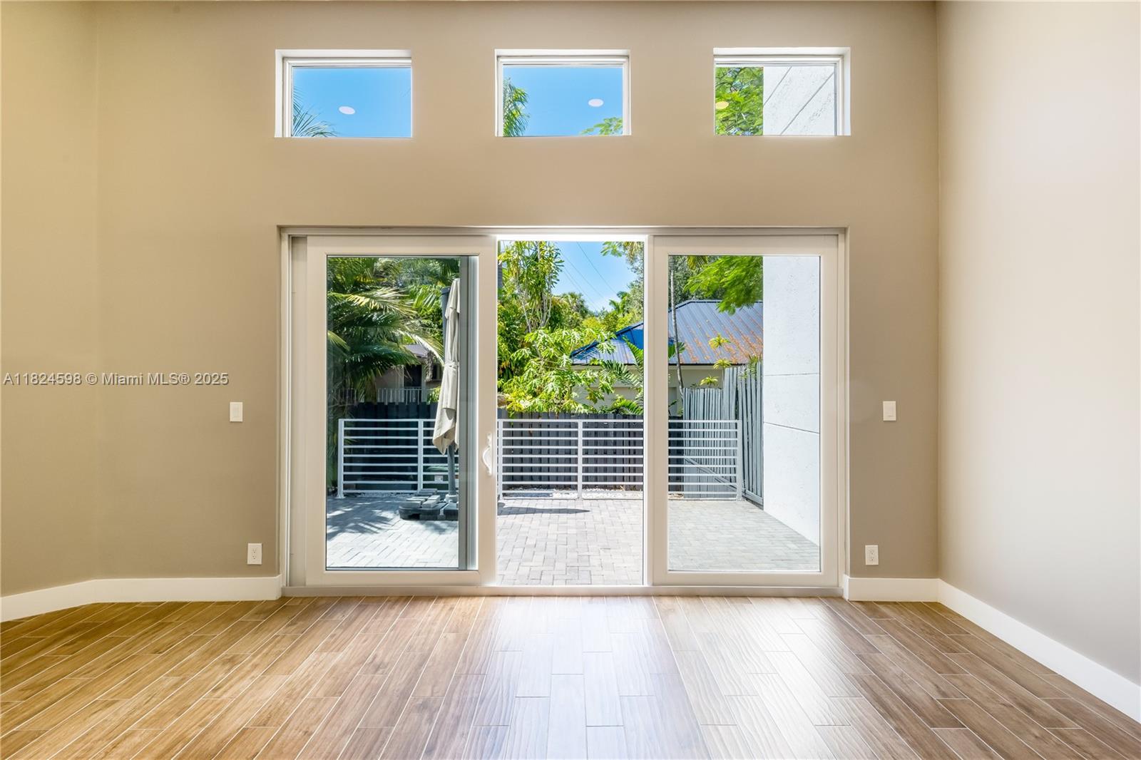 1707 E Las Olas Blvd 4 Property Photo 16