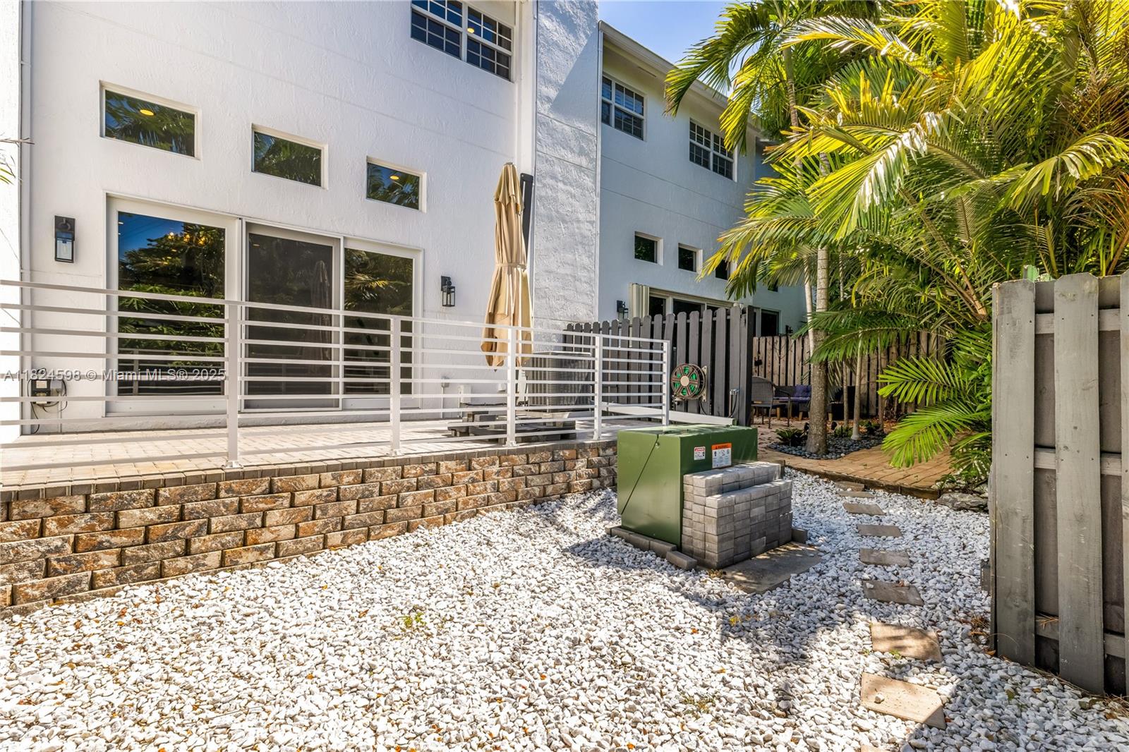 1707 E Las Olas Blvd 4 Property Photo 19