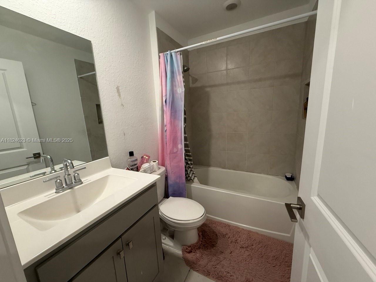 2317 Se 10th St 2317 Property Photo 16