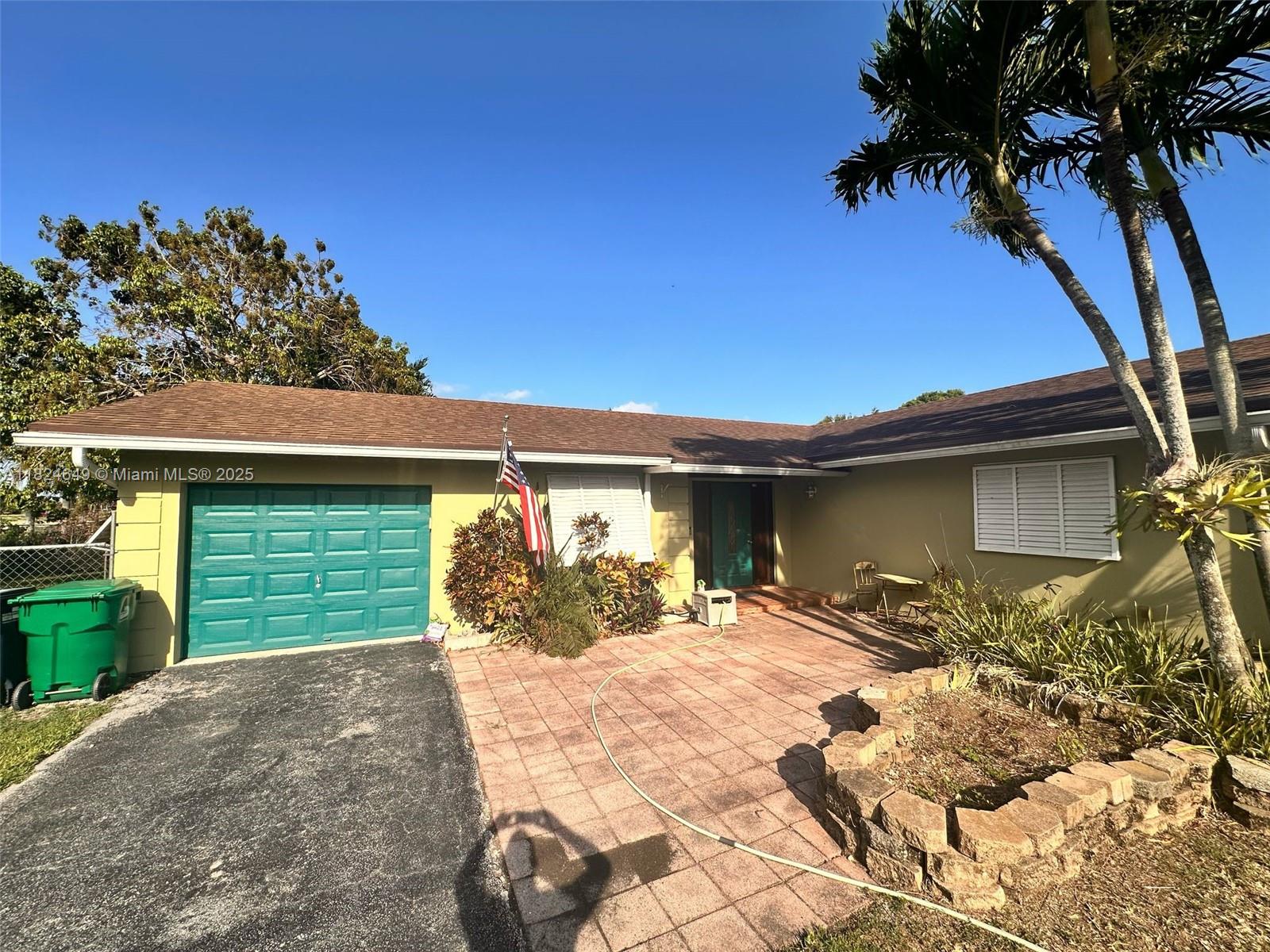 19348 Sw 304th St Property Photo 1