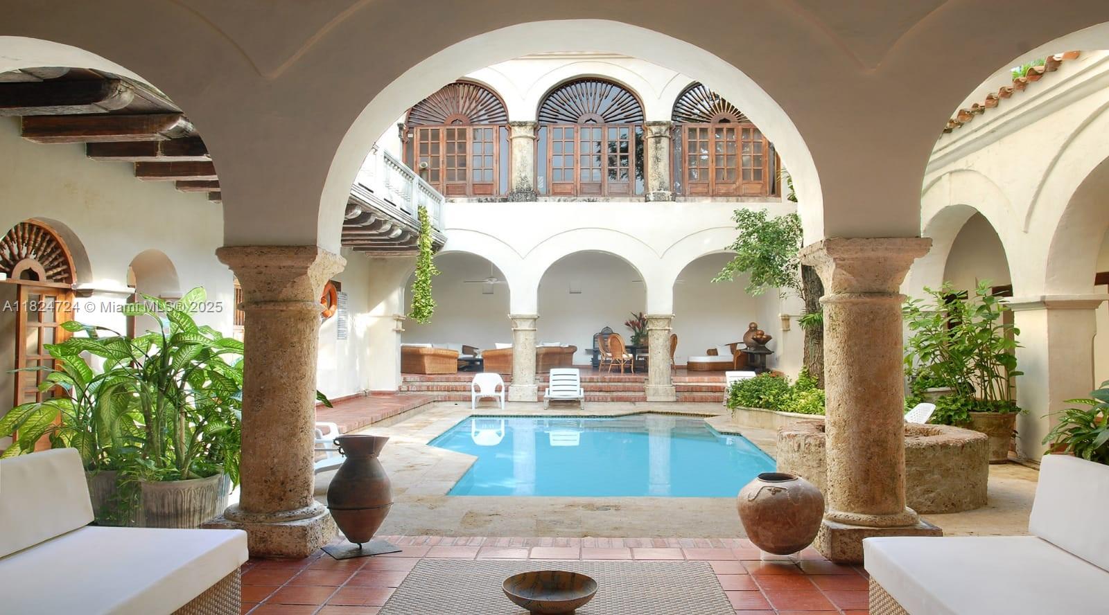35 St,santo Domingo,old City Cartagena,colombia X Property Photo 1