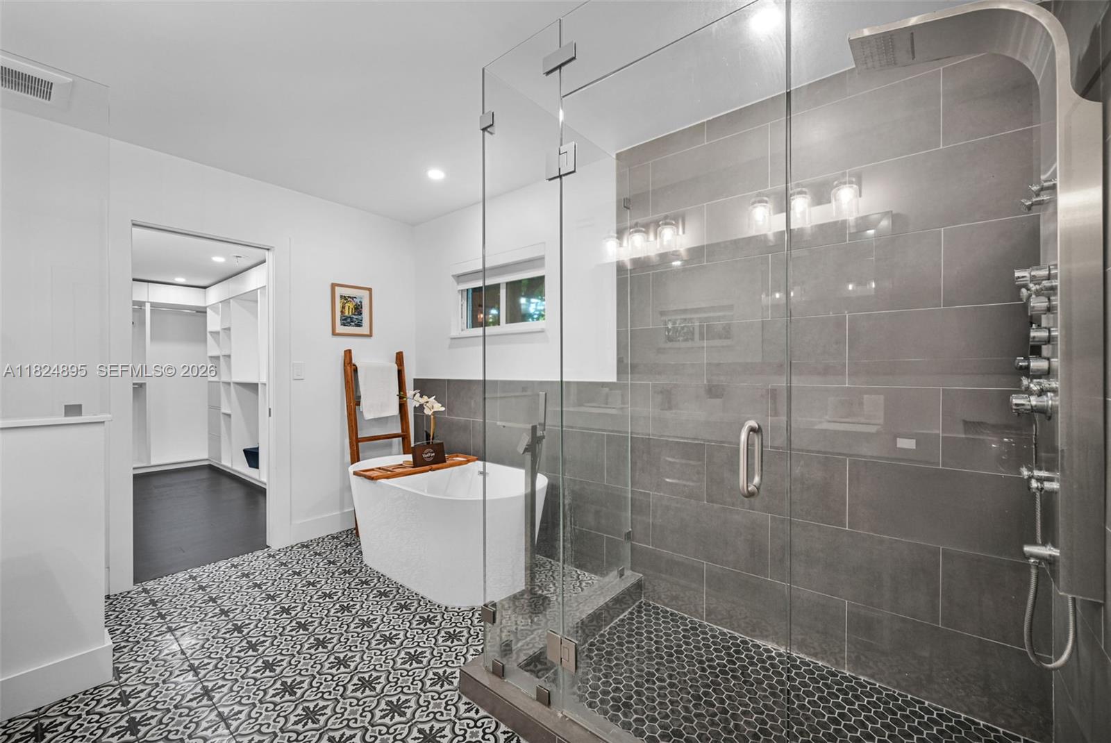 150 Ne 50 A Property Photo 12