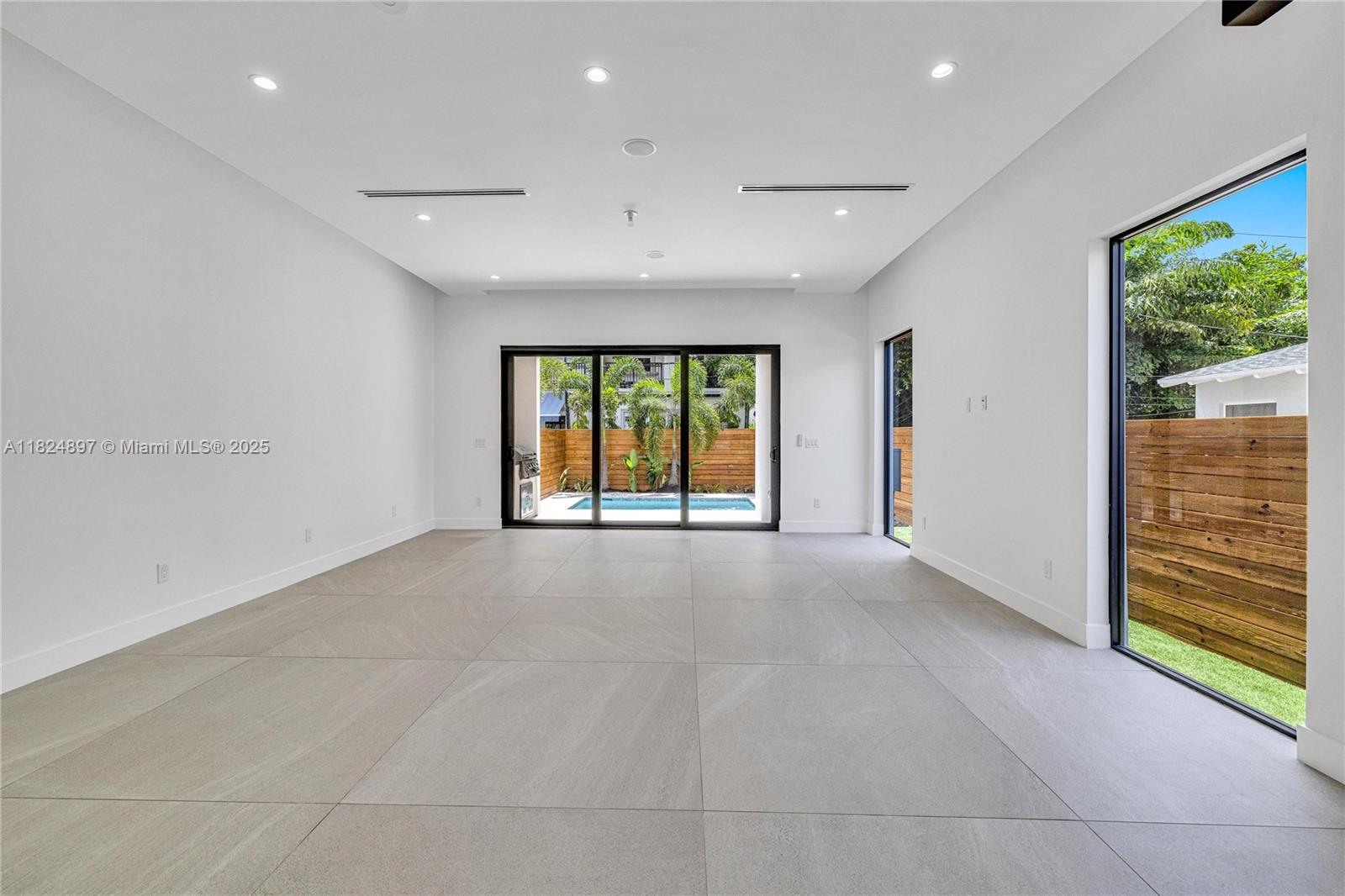 23 Se 12th Ave A Property Photo 6