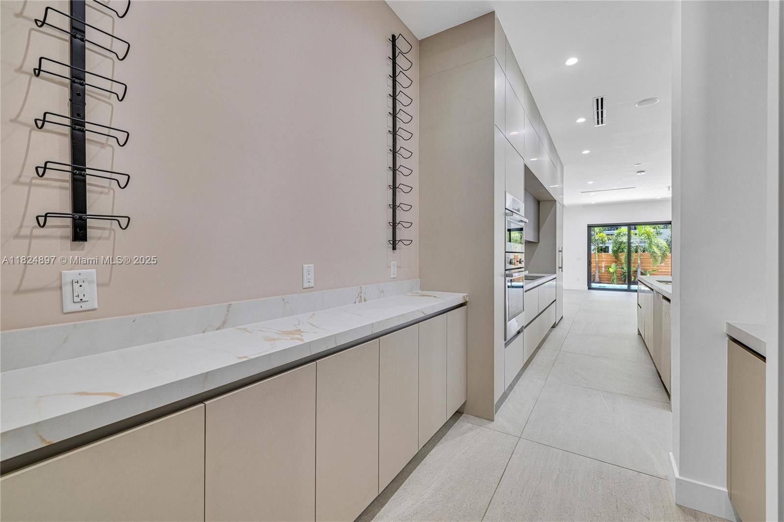 23 Se 12th Ave A Property Photo 11