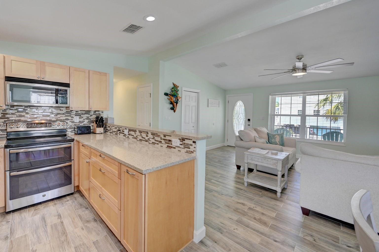 239 Lower Matecumbe Rd Property Photo 20