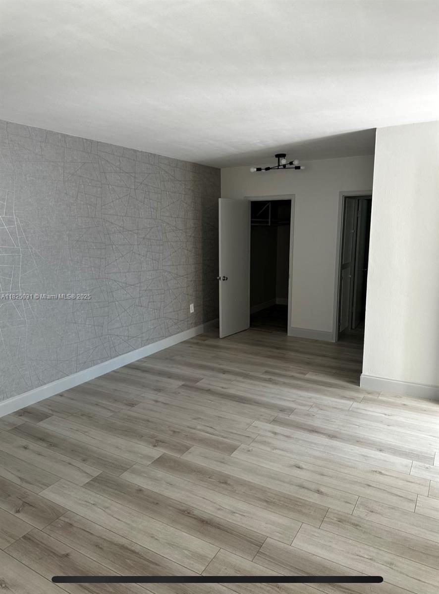 1260 Drexel Ave 7 Property Photo 1