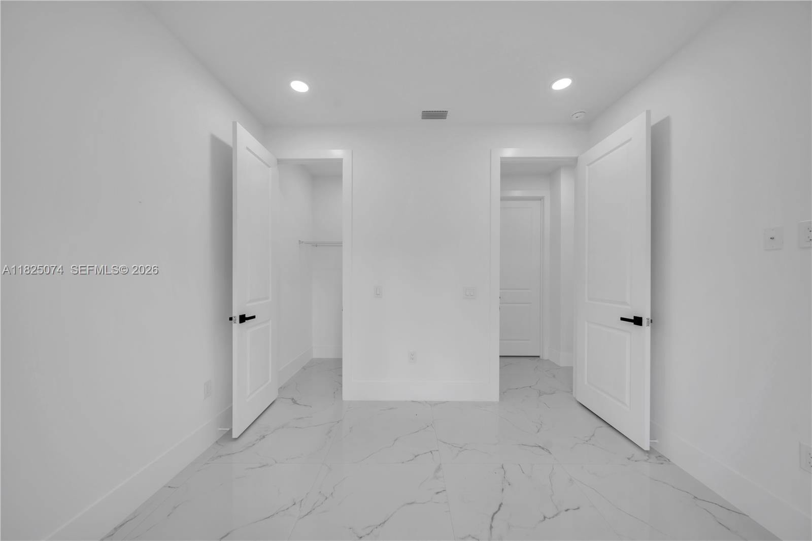 1215 Fitch Ave Property Photo 28