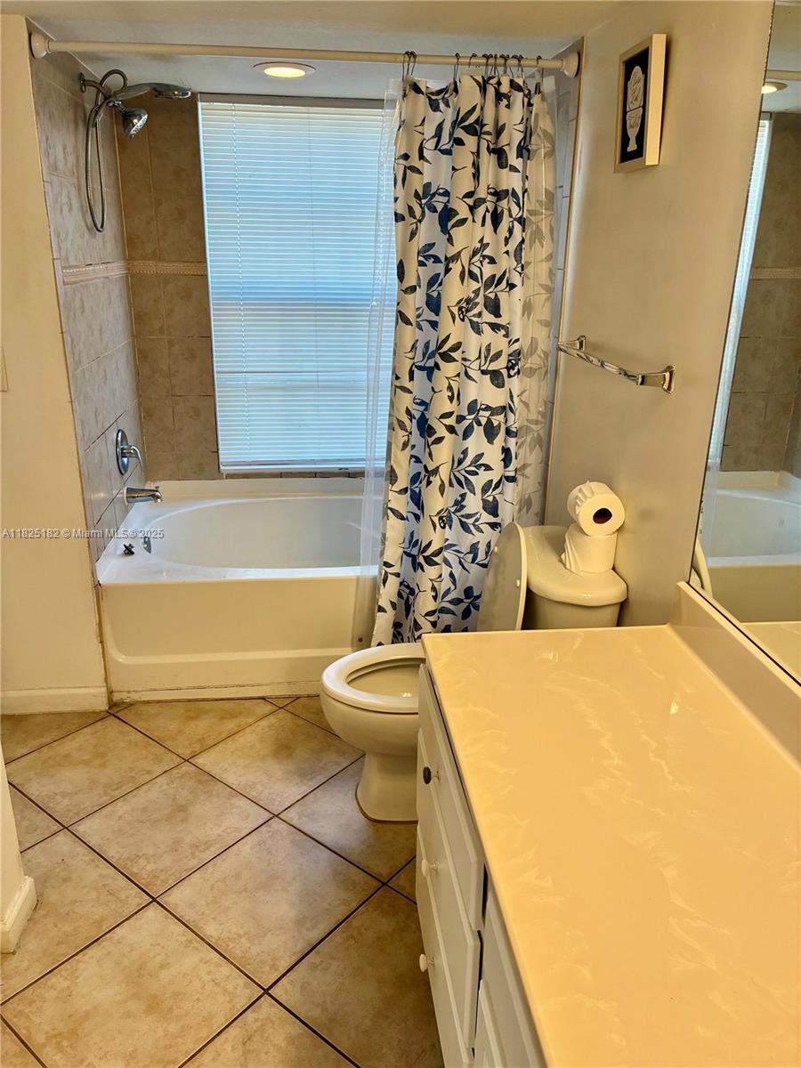 4149 Residence Dr. 801 Property Photo 11