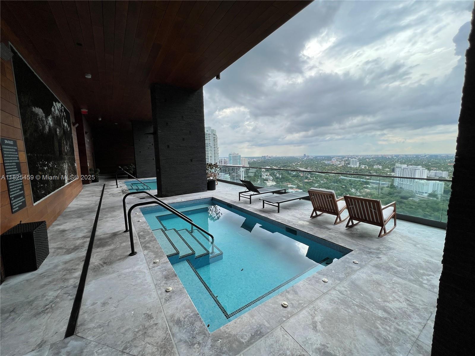 1451 Brickell Ave 2404 Property Photo 3