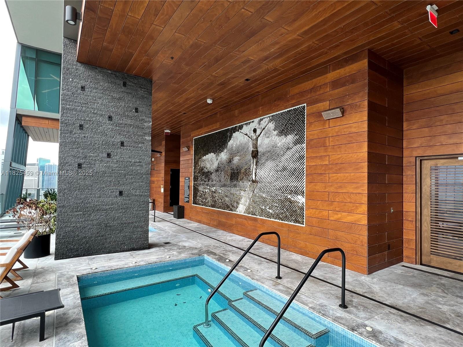 1451 Brickell Ave 2404 Property Photo 4