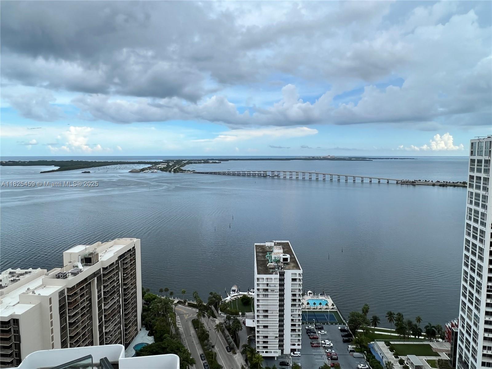1451 Brickell Ave 2404 Property Photo 10