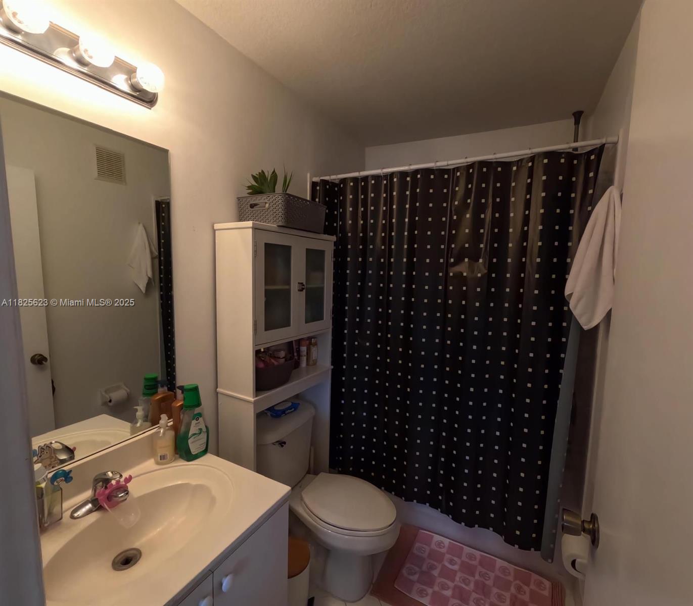 985 Ne 34th Ave 203 Property Photo 11