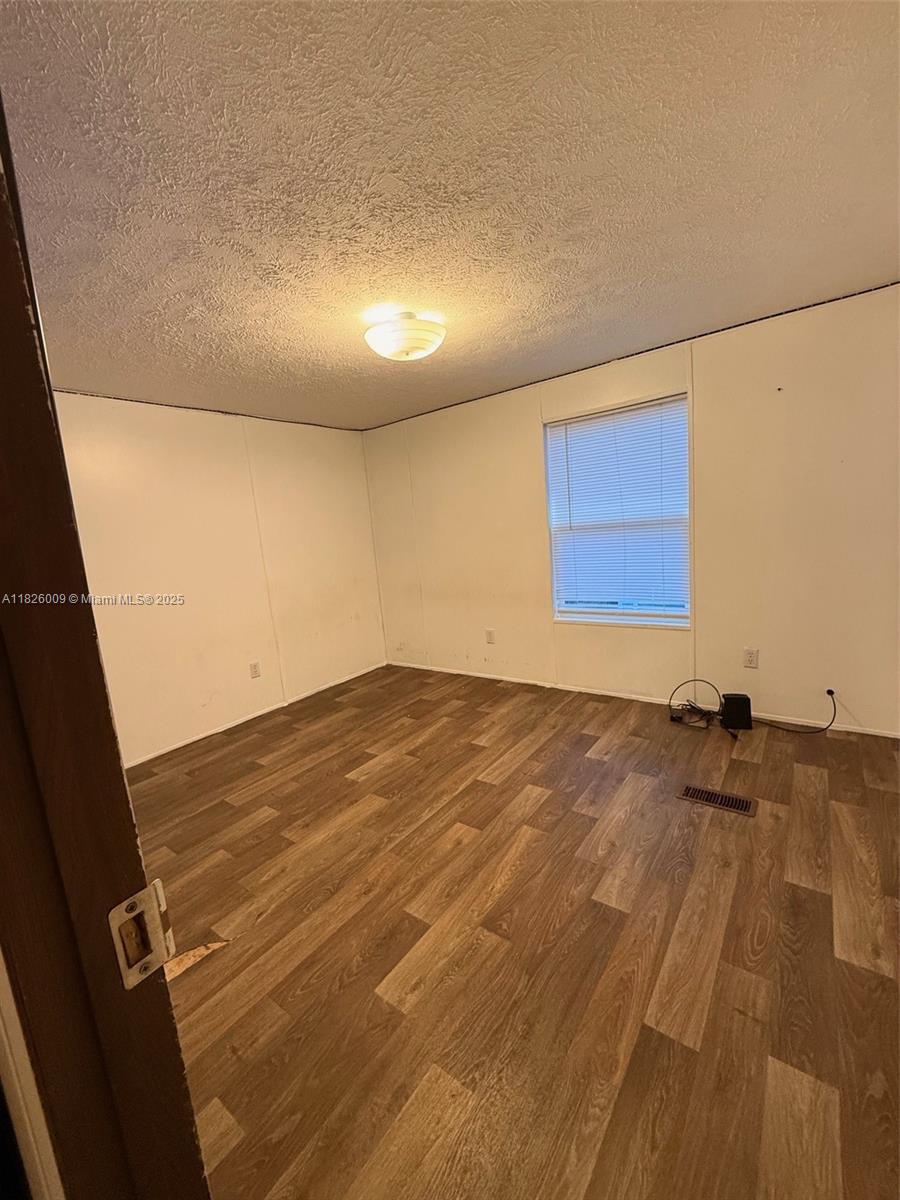 751 Appaloosa Ave Property Photo 35