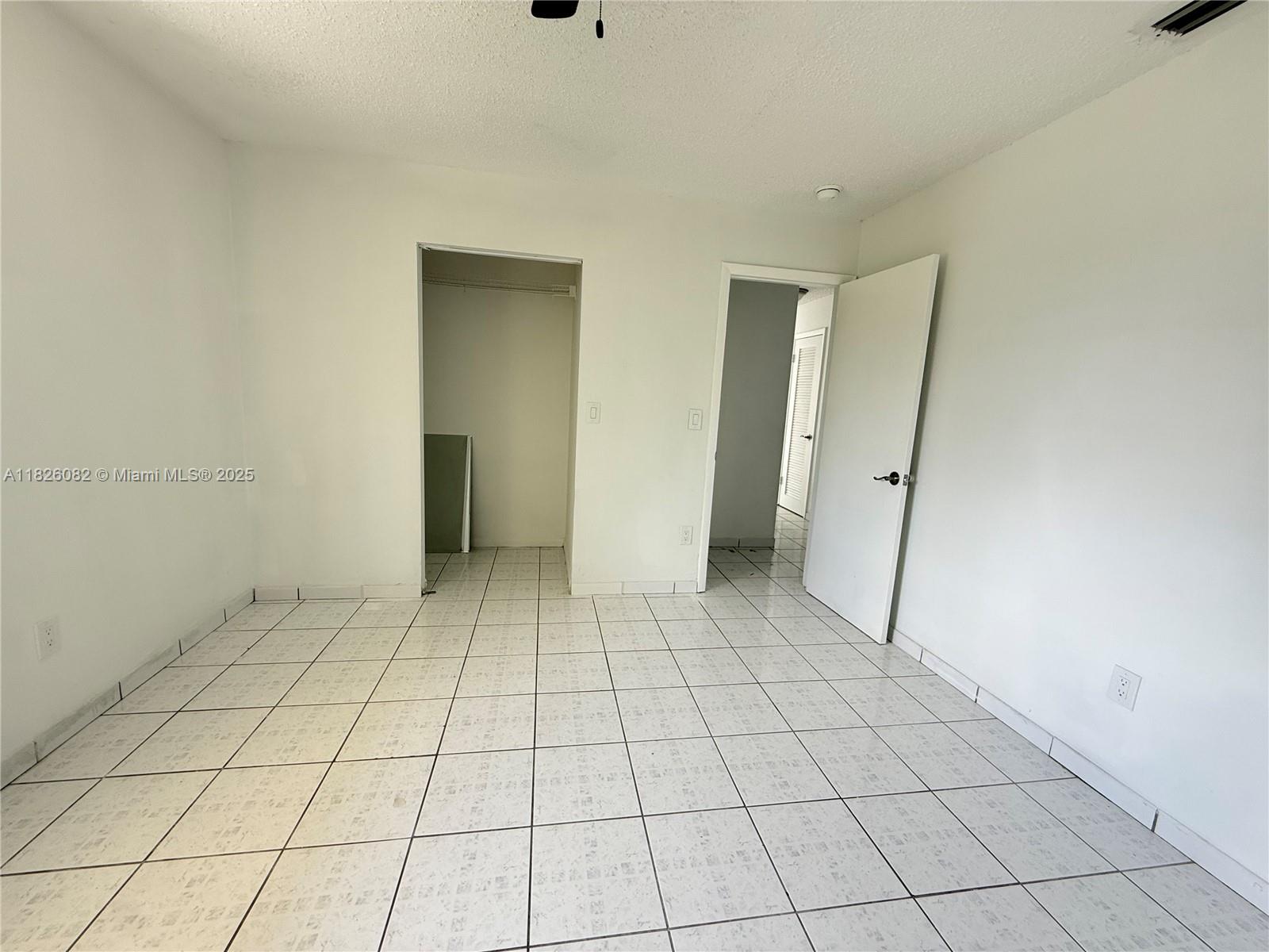 548 Sw 17th Ave 0 Property Photo 13