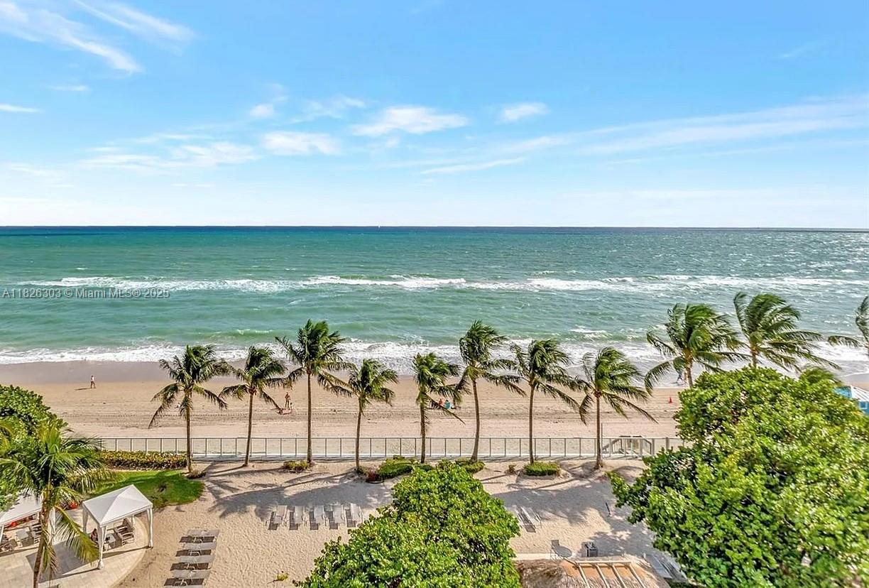3001 S Ocean Dr 1427 Property Photo 1