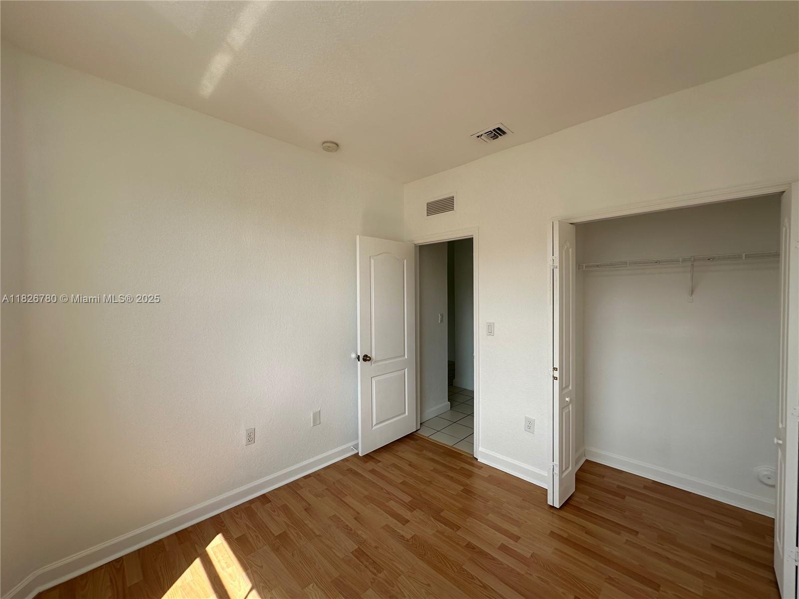 1651 Se 28th Ct 203 Property Photo 14