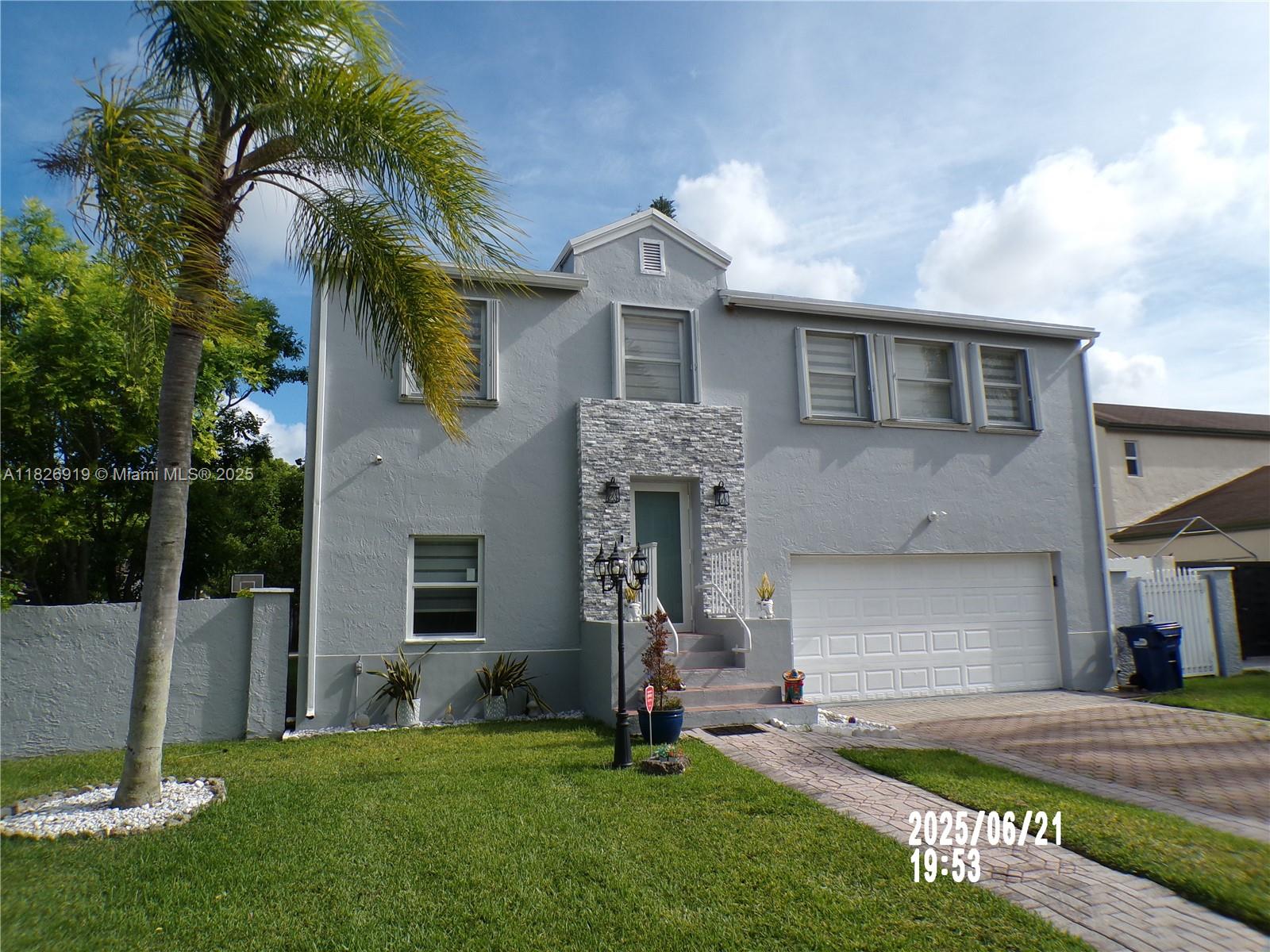 11900 Sw 272nd Ter Property Photo 5