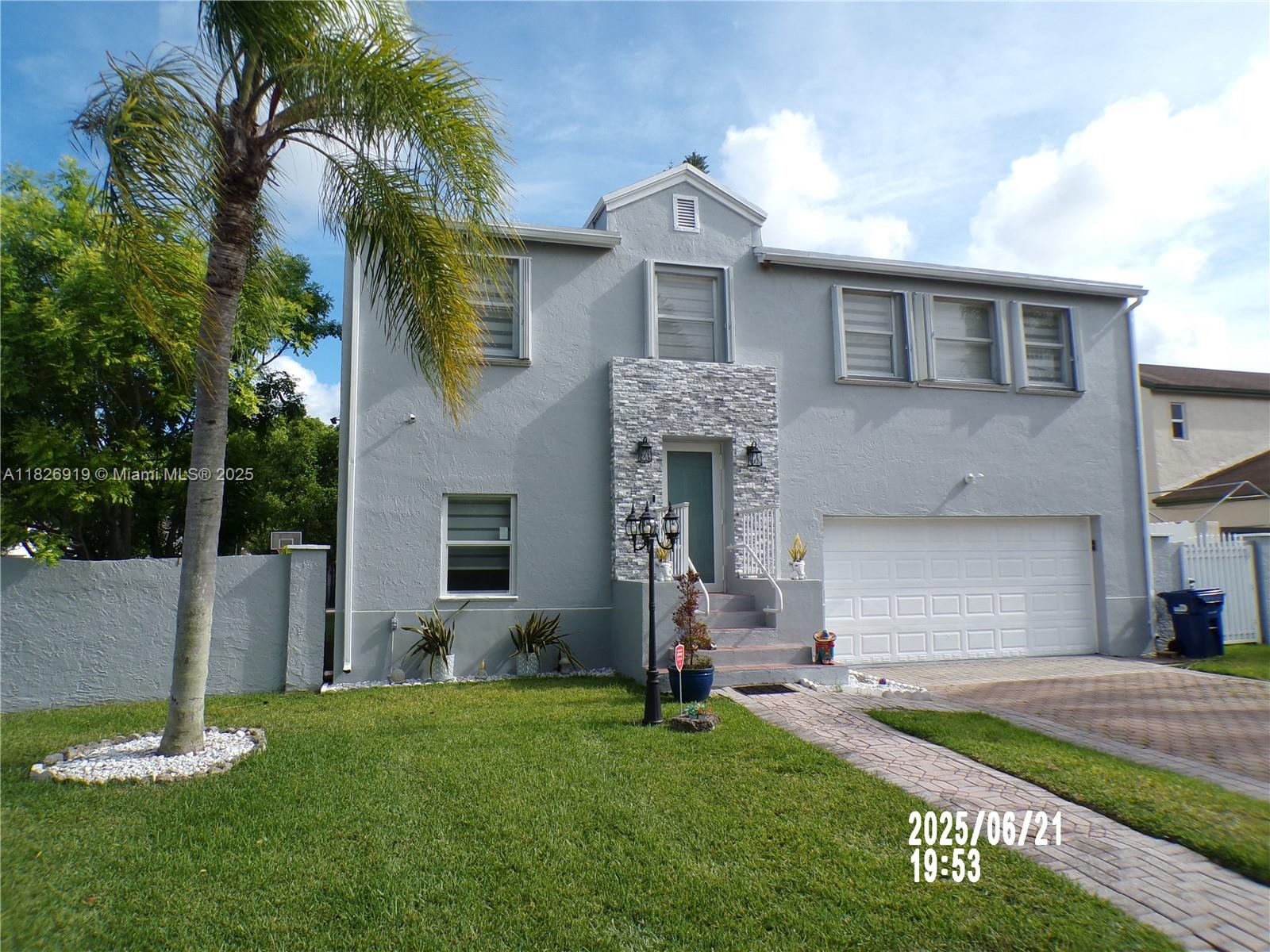 11900 Sw 272nd Ter Property Photo 6