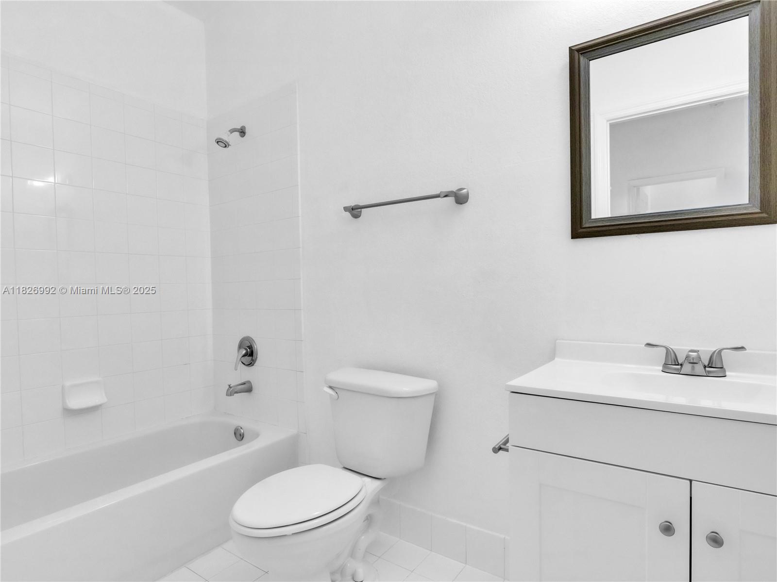 24520 Sw 109th Pl Property Photo 5