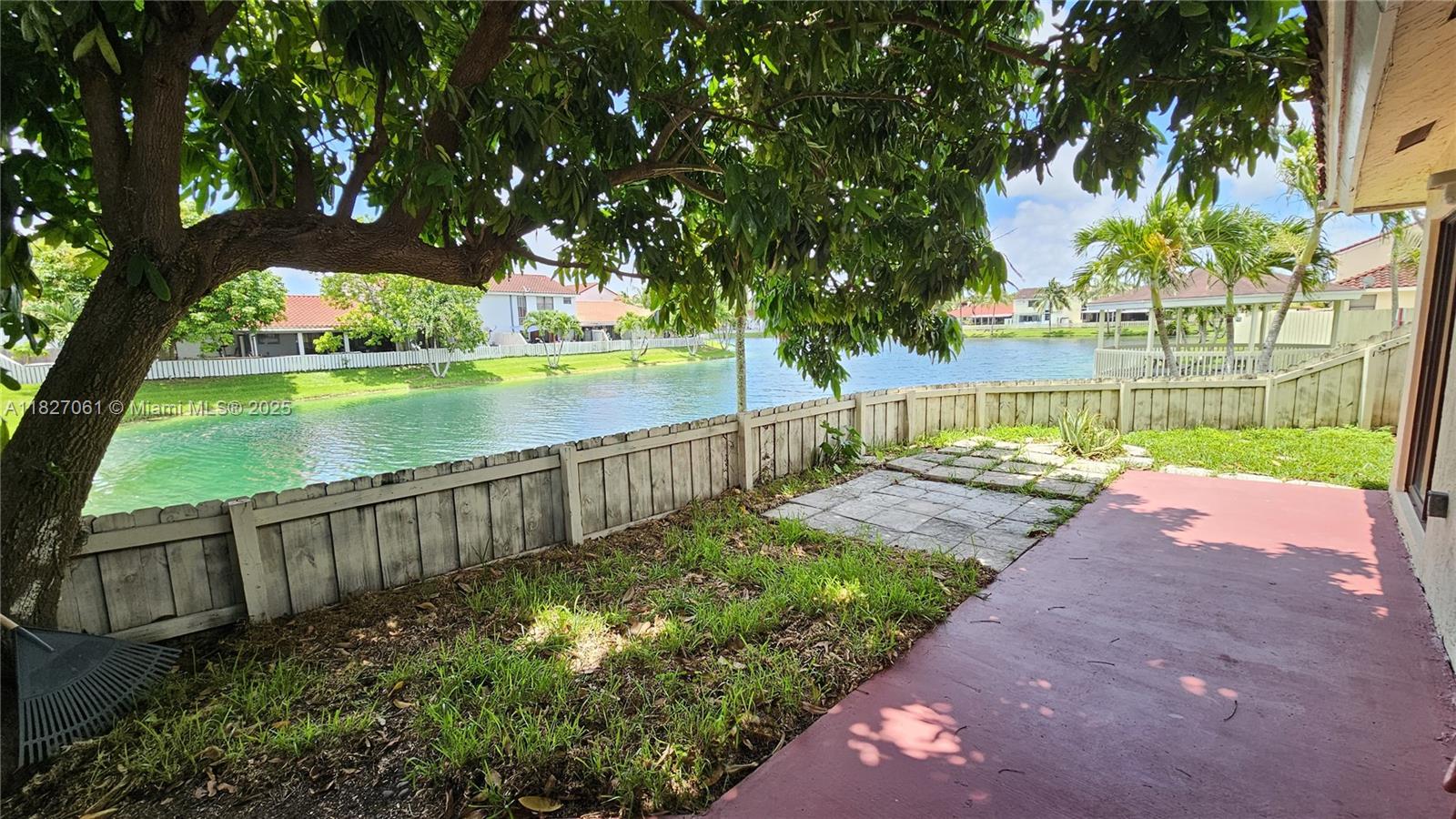 1105 San Remo Cir Property Photo 7