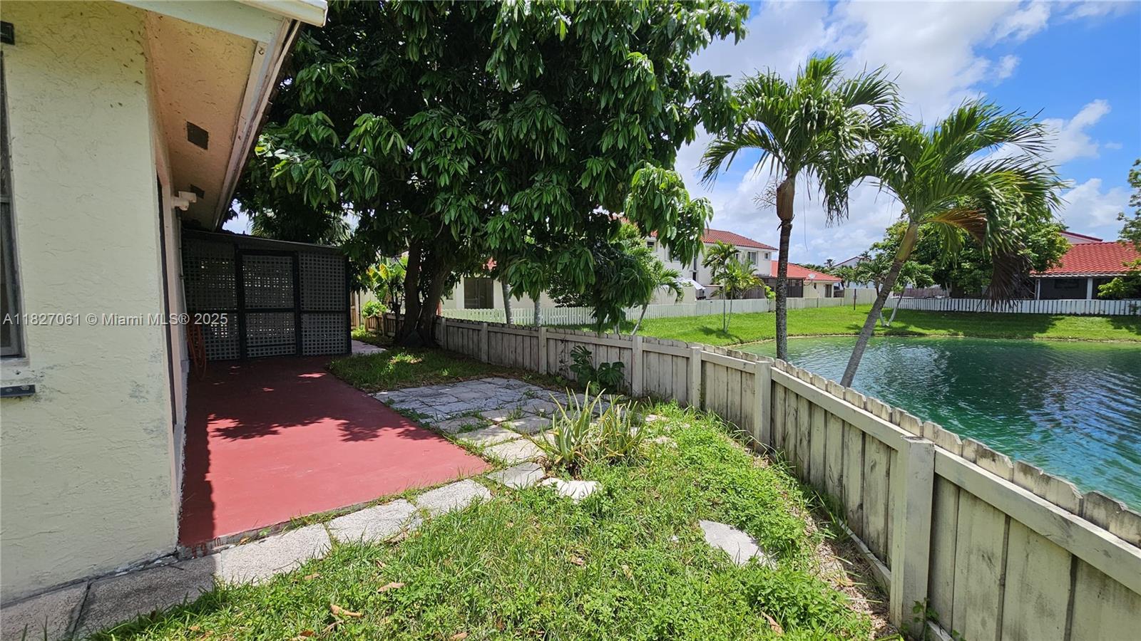 1105 San Remo Cir Property Photo 10