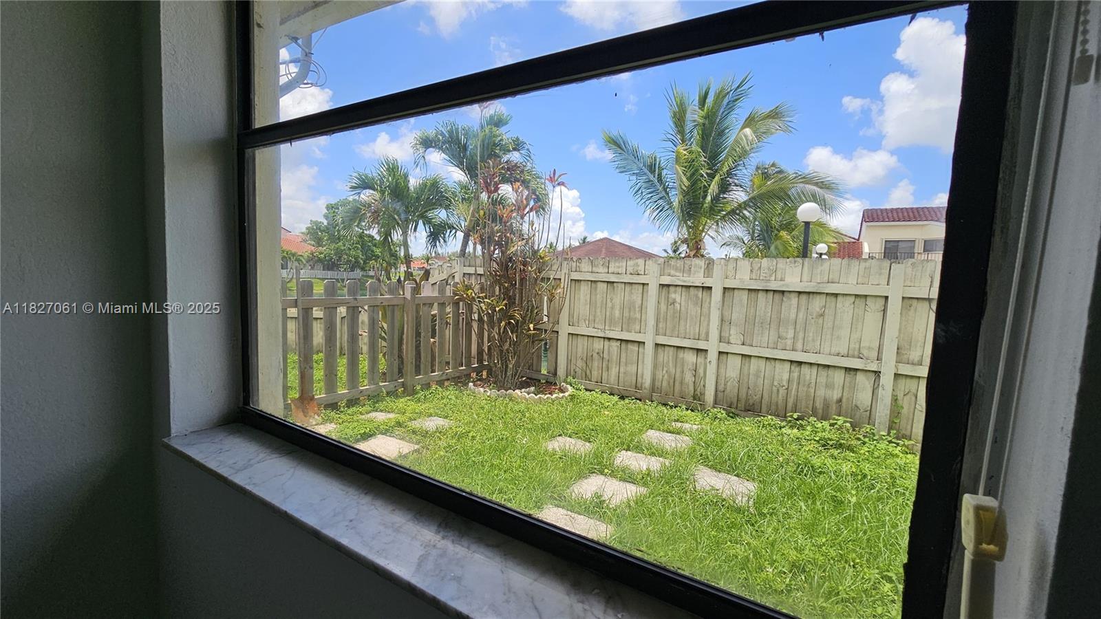 1105 San Remo Cir Property Photo 15
