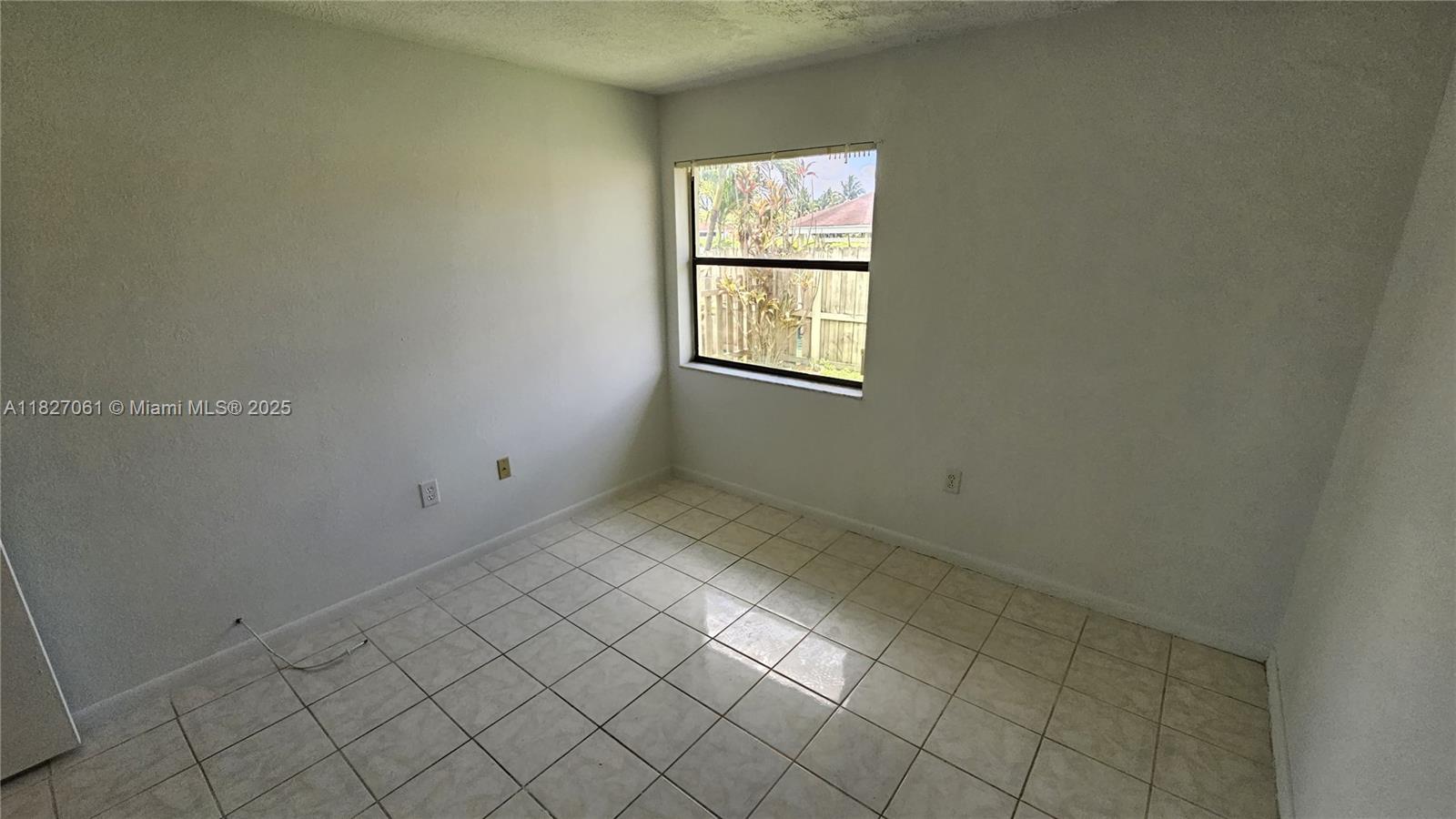 1105 San Remo Cir Property Photo 16