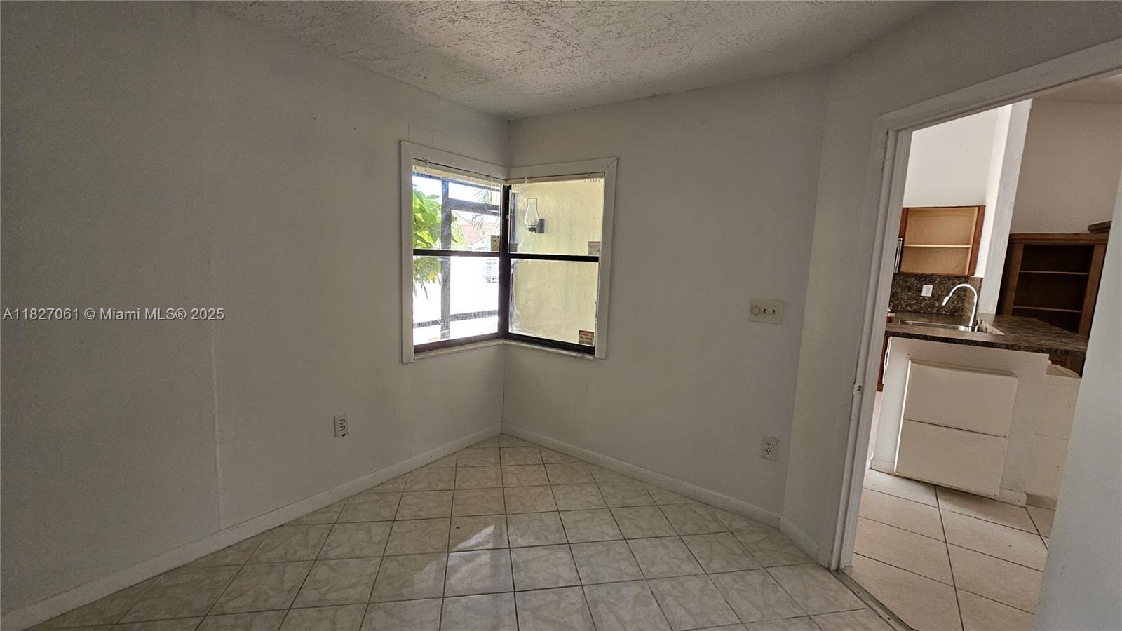 1105 San Remo Cir Property Photo 17