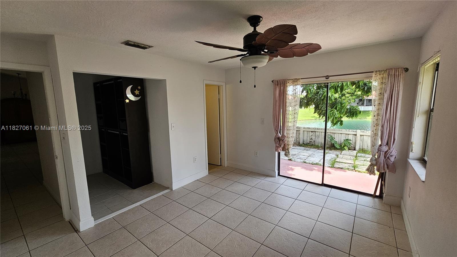 1105 San Remo Cir Property Photo 28