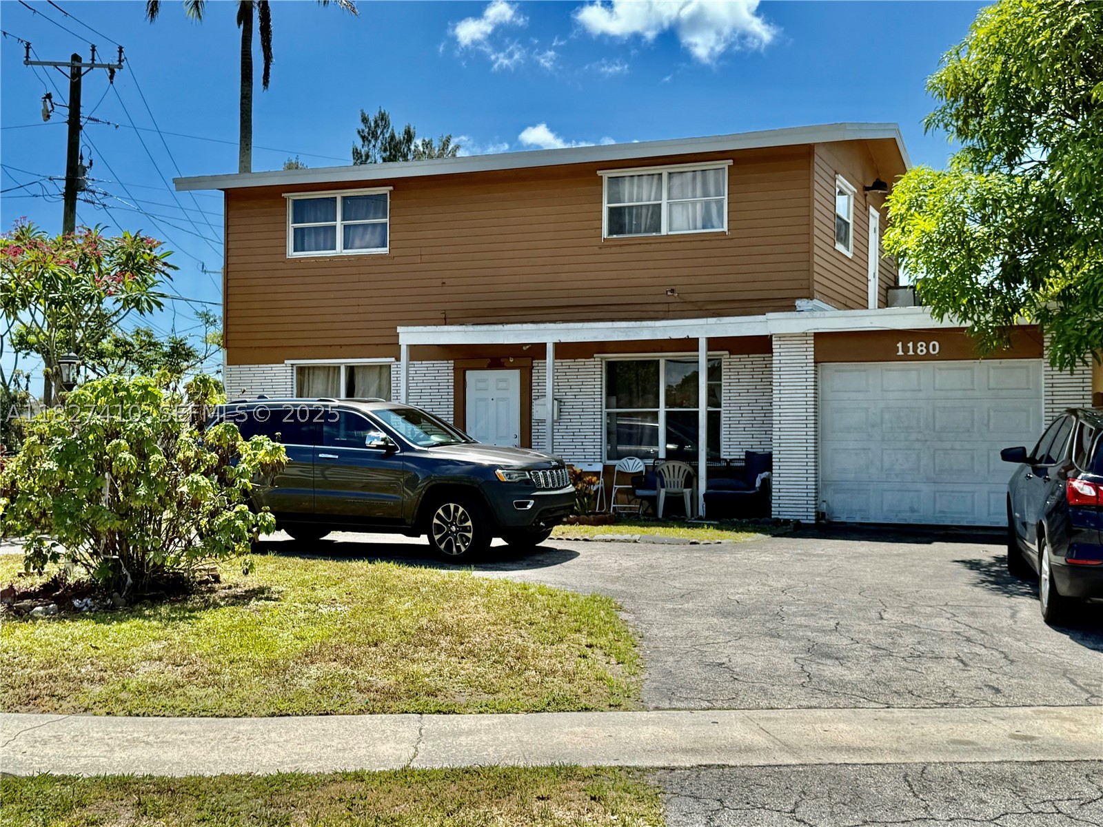 1180 NW 46th Ave Property Photo 1