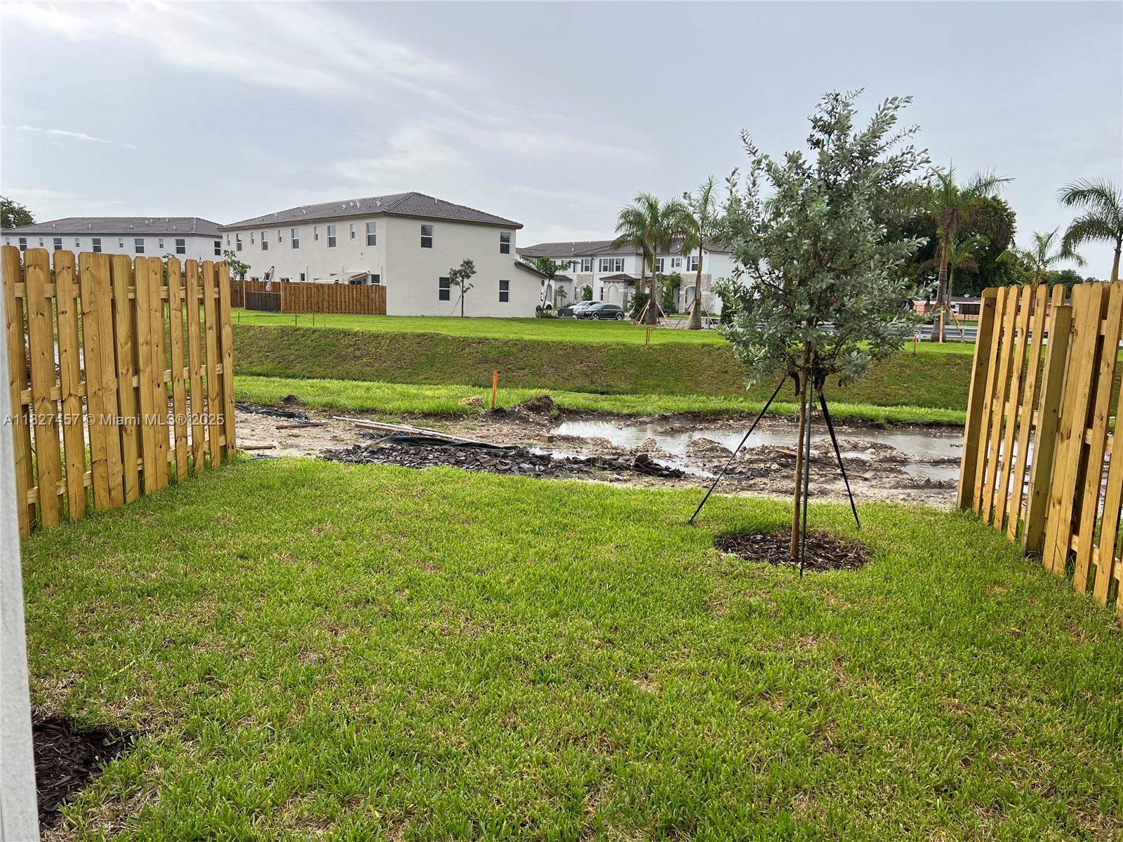 2329 Nw 122nd Ter . Property Photo 49