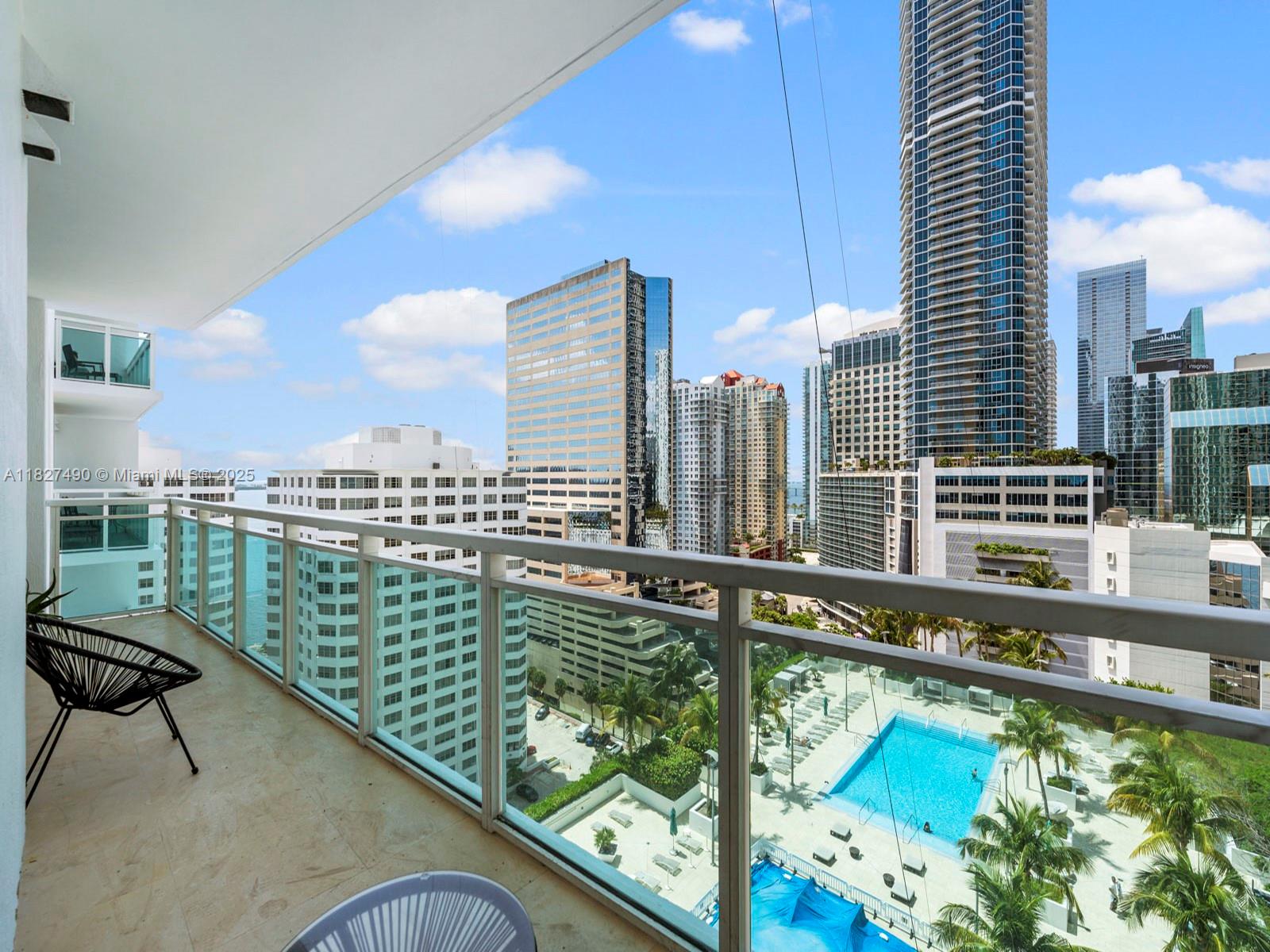 950 Brickell Bay Dr 1807 Property Photo 1
