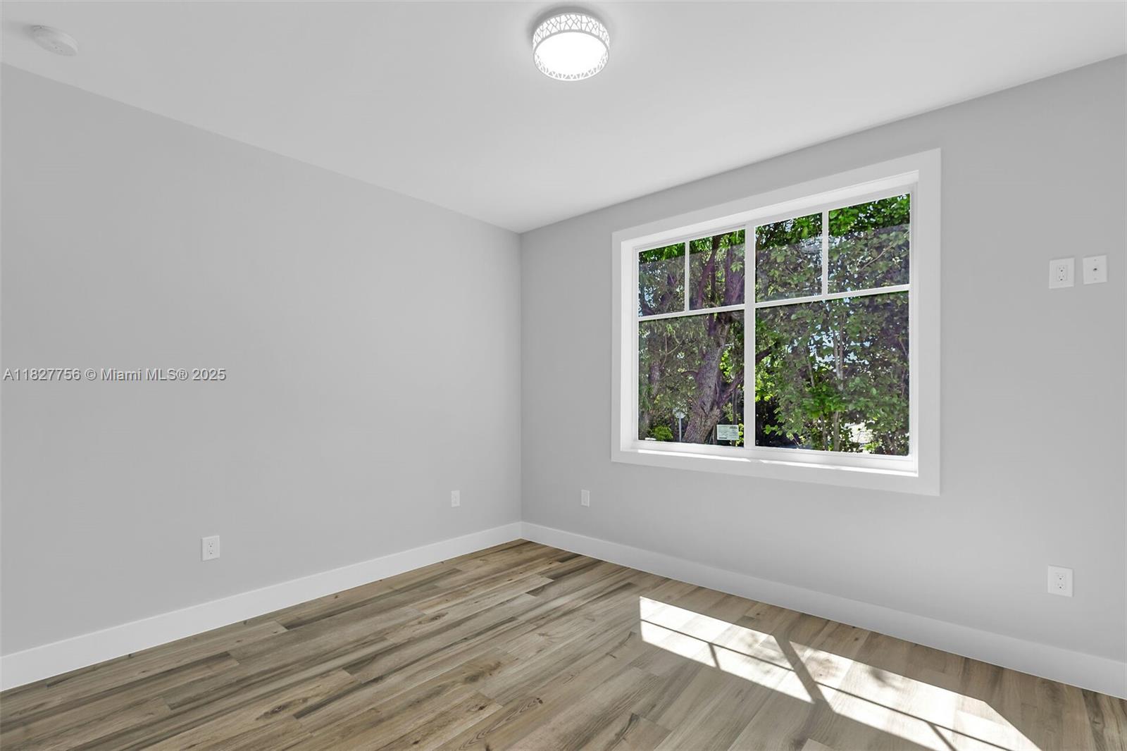 68 Coral Way Property Photo 17