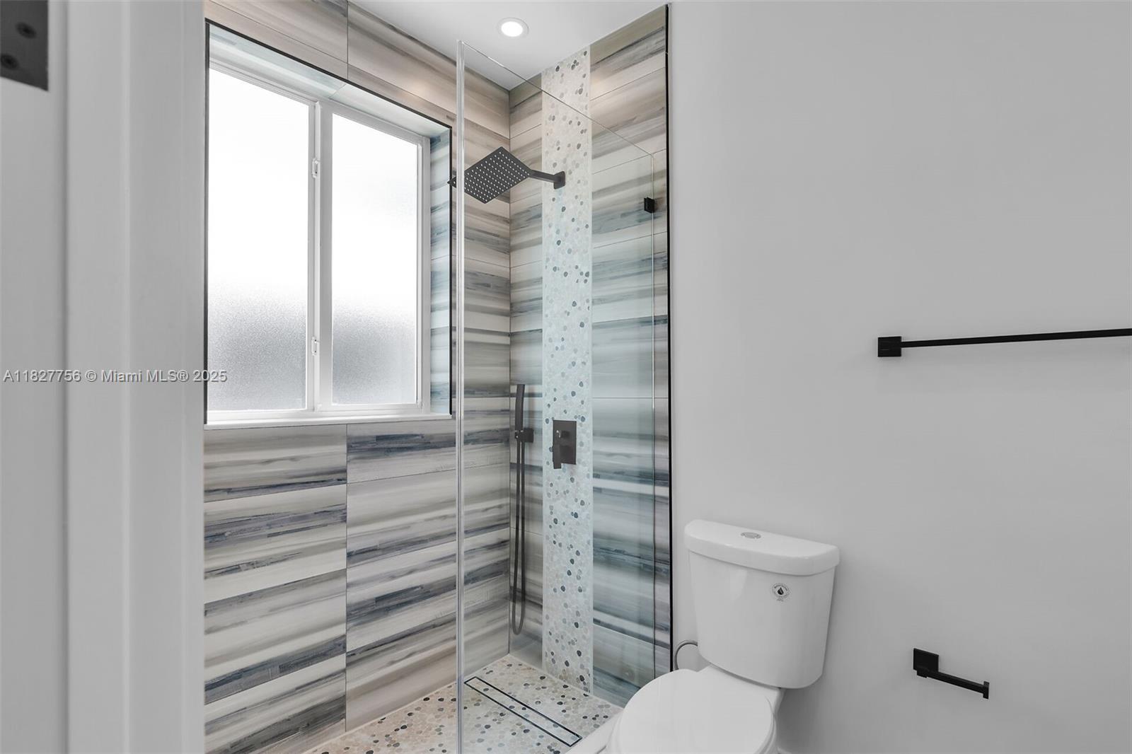 68 Coral Way Property Photo 30