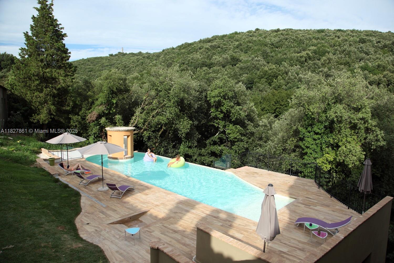Hotel For Sale Umbria Italy Property Photo 2