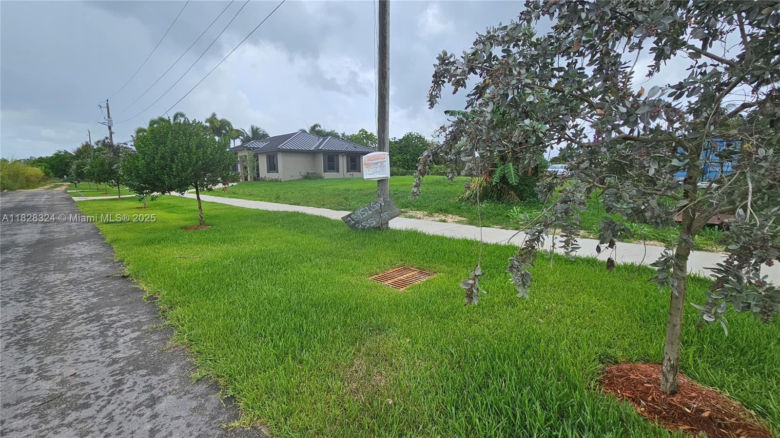 195 355 Property Photo 8