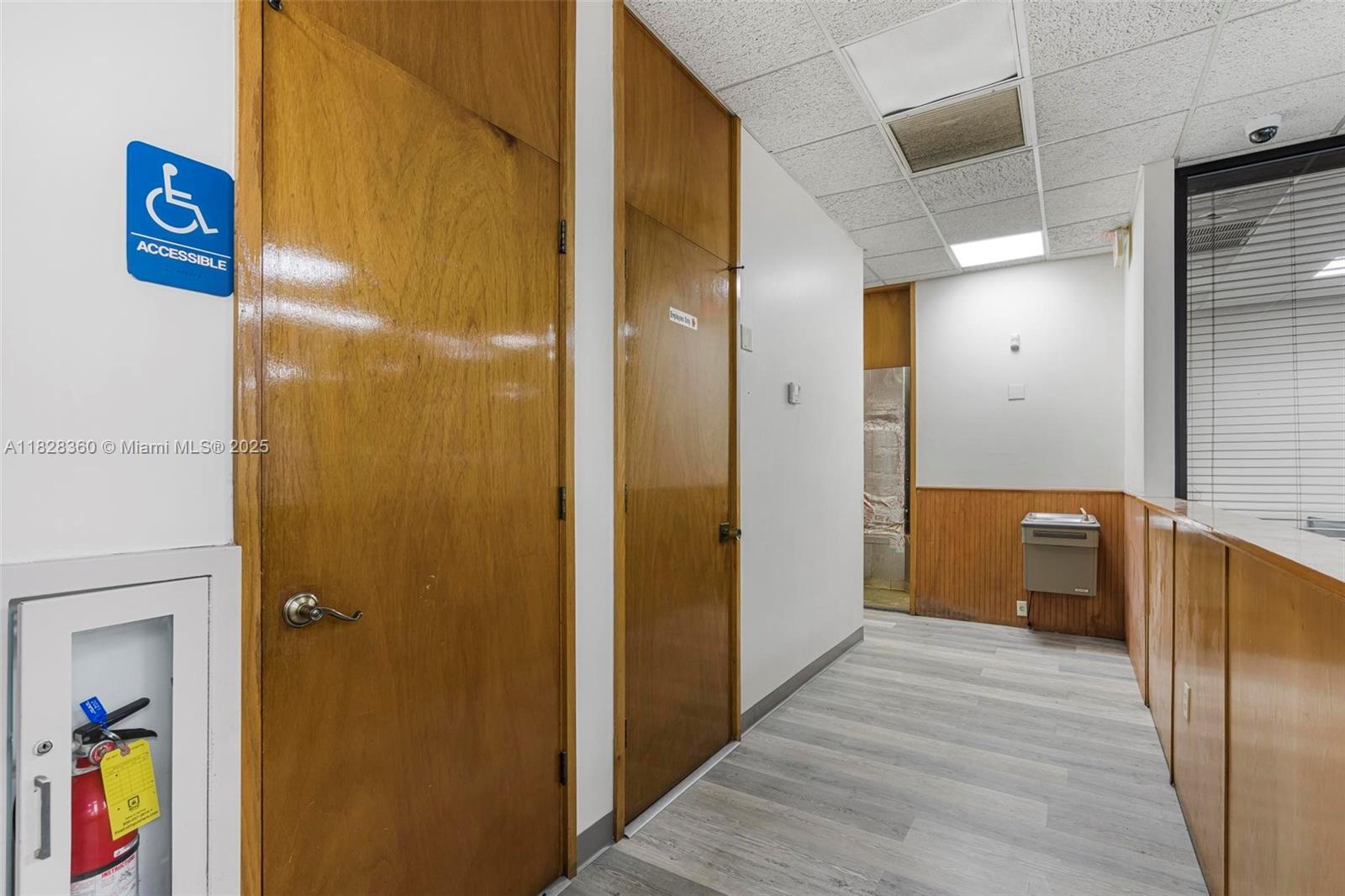 1750 Ne 8th St Property Photo 29