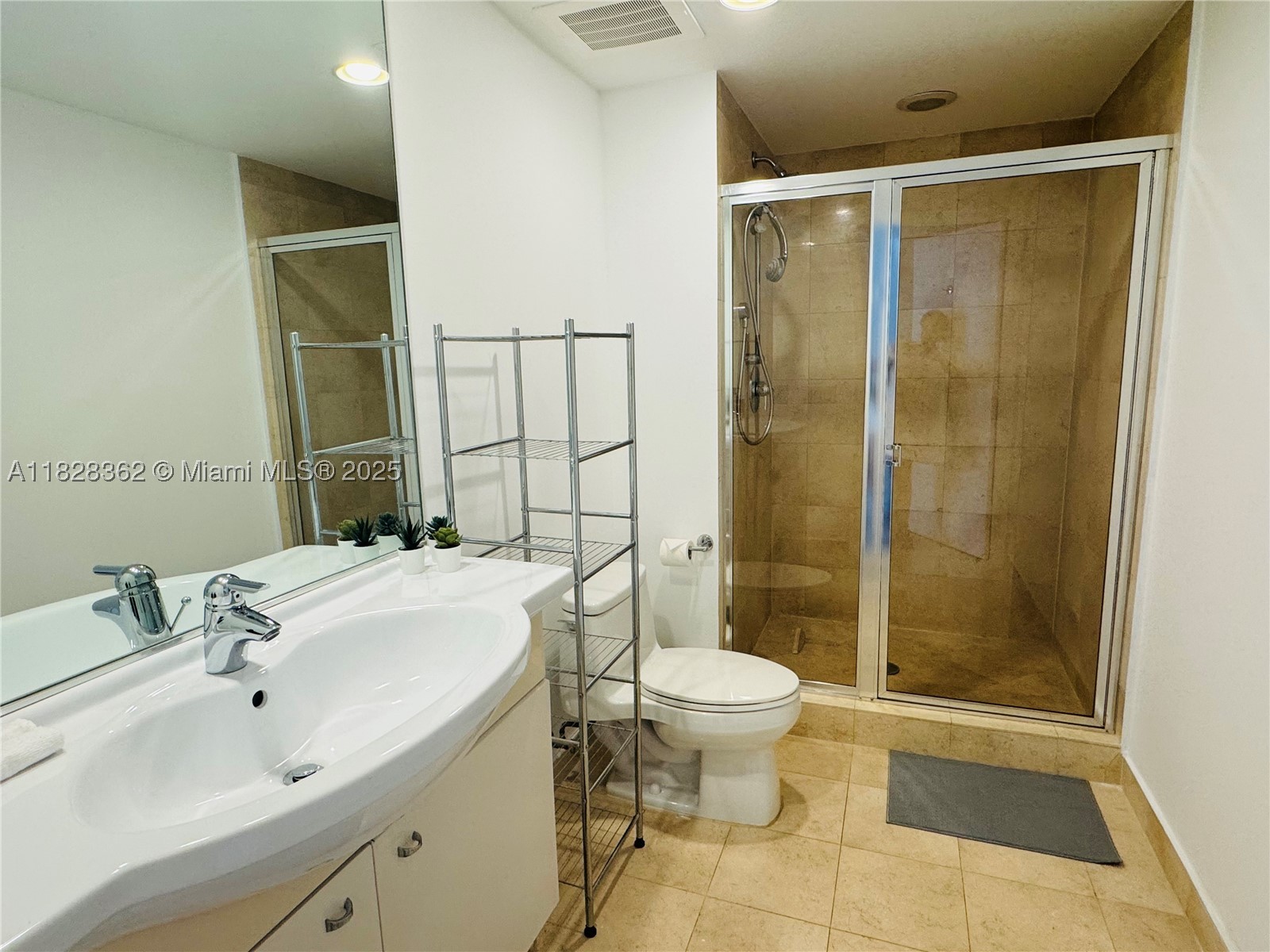 A11828362 Property Photo 21