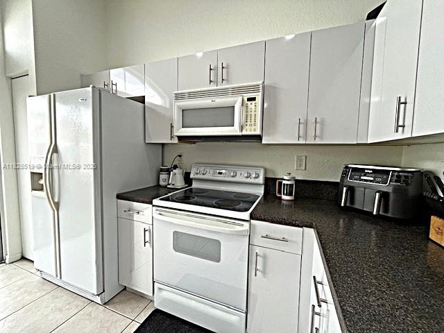 1988 Se 12th St Property Photo 30