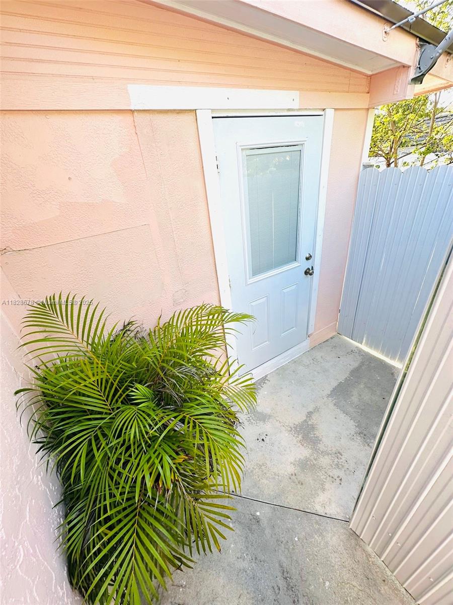 26750 Sw 125th Ave Rear Property Photo 1