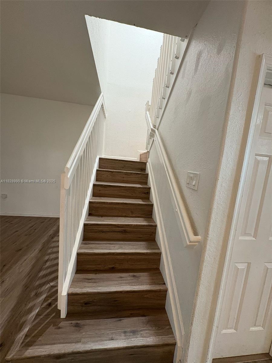 2615 Se 14 Ave 2615 Property Photo 9