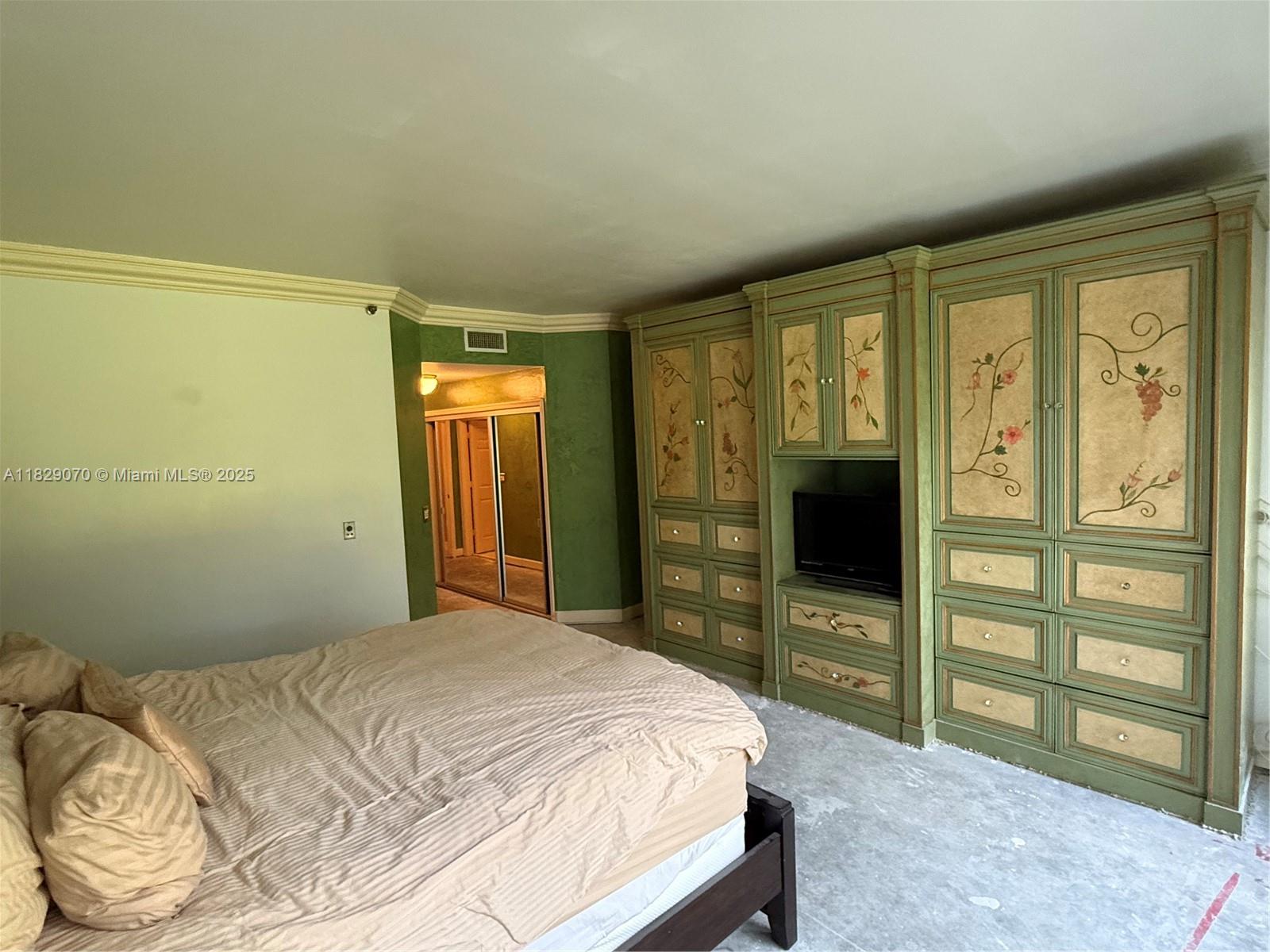 3700 Island Blvd C203 Property Photo 33