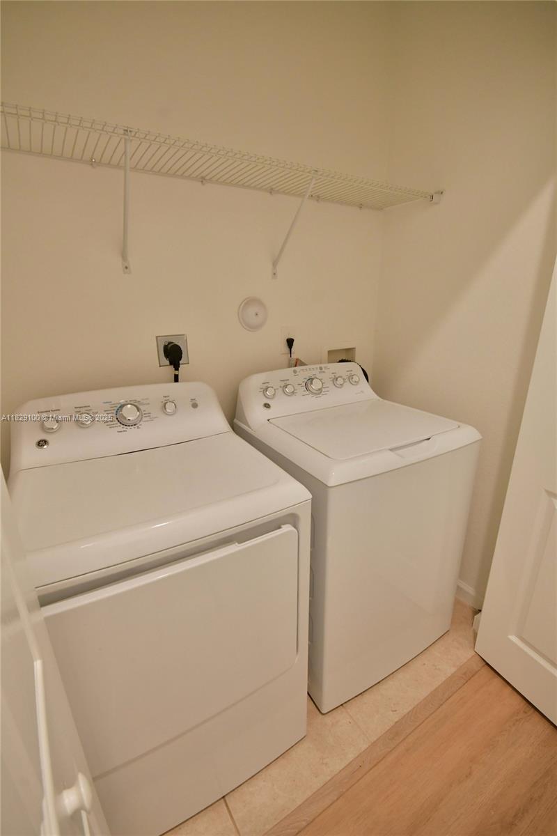 738 Se 37th Pl Property Photo 20